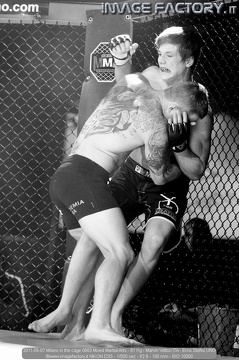 2011-05-07 Milano in the cage 0663 Mixed Martial Arts - 81 Kg - Marvin Vettori ITA - Erno Stefko UNG